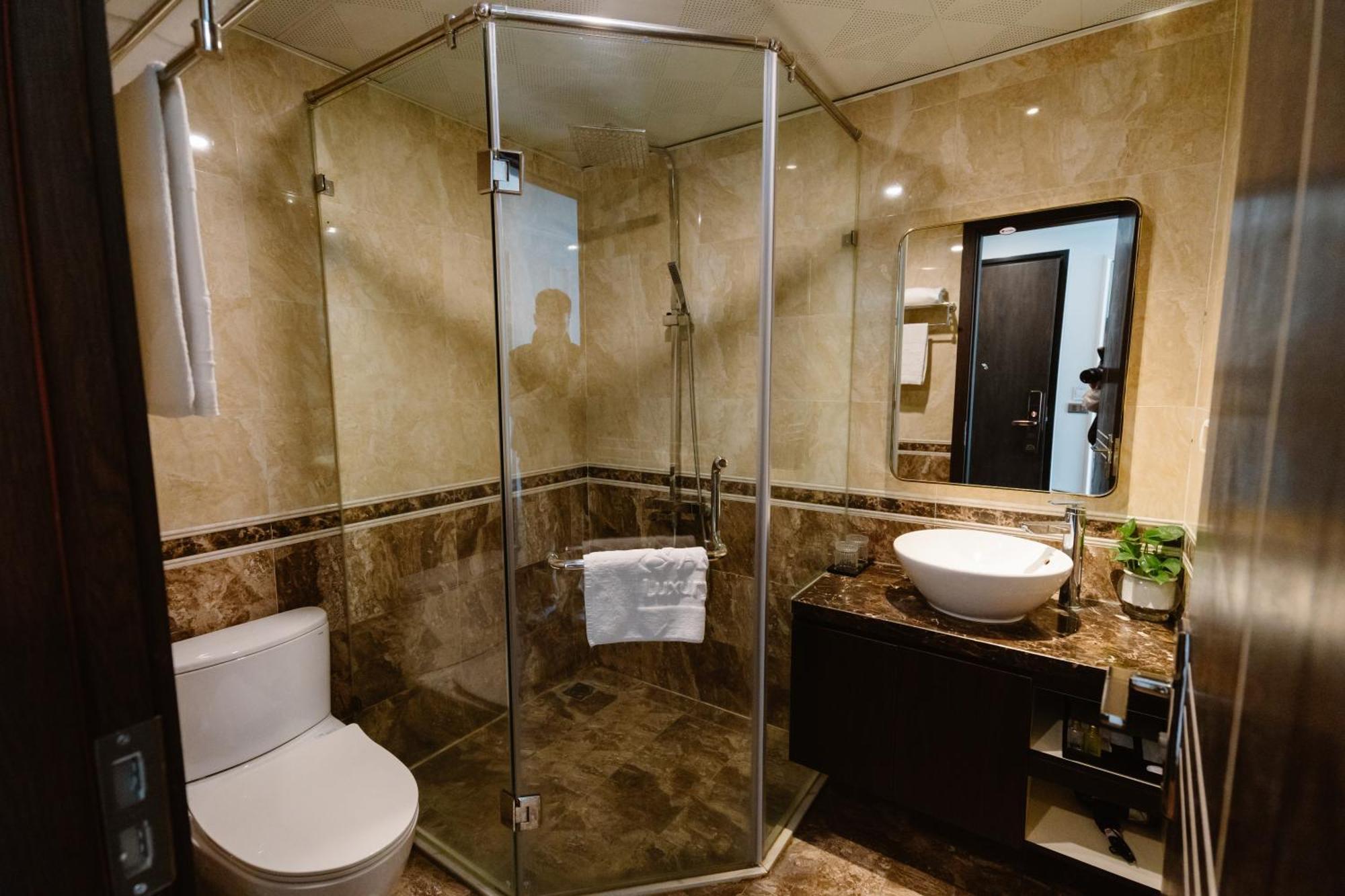 האנוי Hong Van Hotel מראה חיצוני תמונה