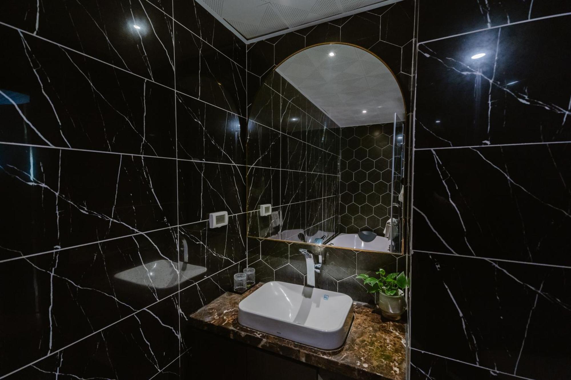 האנוי Hong Van Hotel מראה חיצוני תמונה